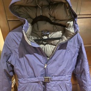 Women’s Winter North Face size L. Excellent condition.